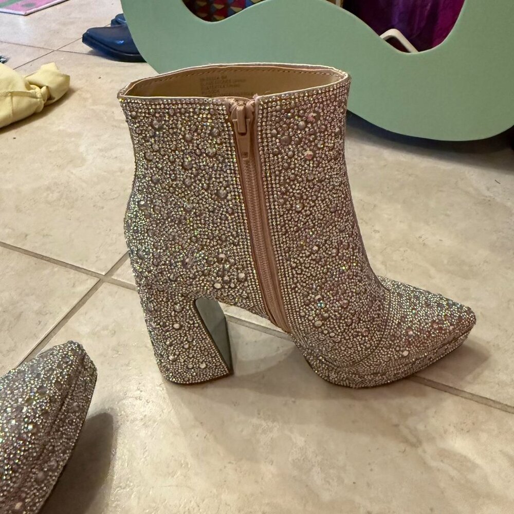 Betsey Johnson Della size 8 glitter gem rhinestone Glamorous boots - Picture 6 of 8